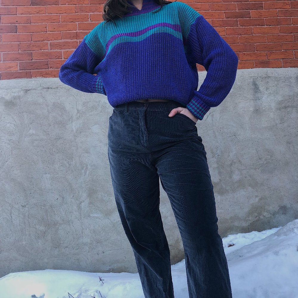RARE Vintage Knit Sweater — 80s - Picture 2 of 3